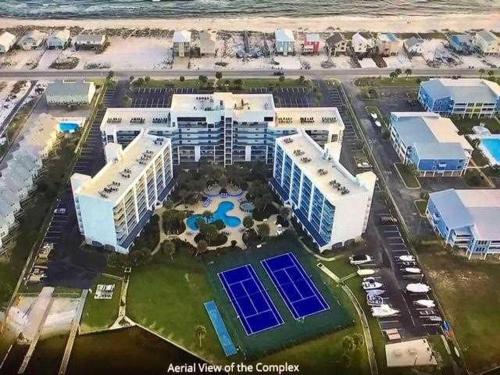 Gulf Shores SurEt Club 206C Condo - image 2