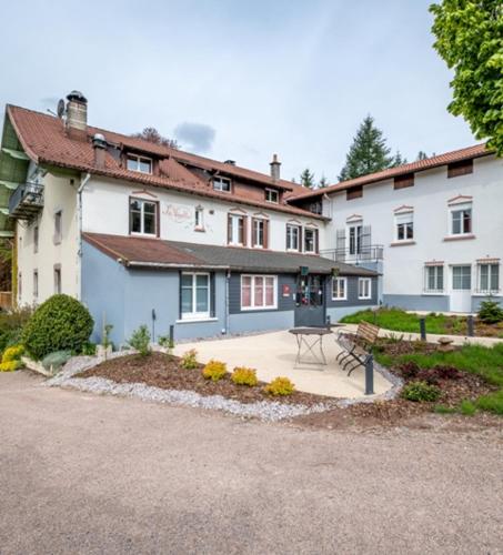 Logis Hôtel Rest. la Vigotte