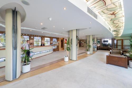 Lobby, Garden of Eden Complex in Sveti Vlas