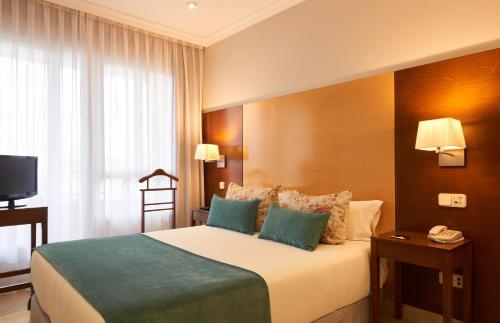 1 queen bed