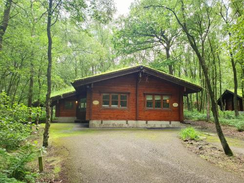 Woodland Lodge - self catering