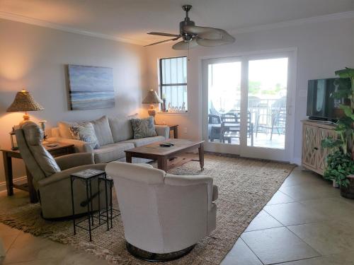 Jubilee Landing 102 Condo - main image