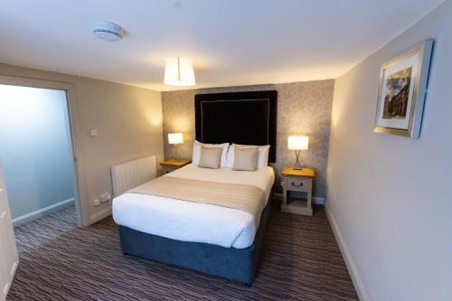 The George Hotel - image 13