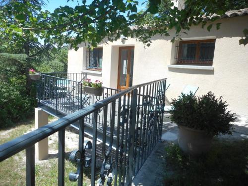 Le spa de la Méouge gîte à louer Le Ruinas