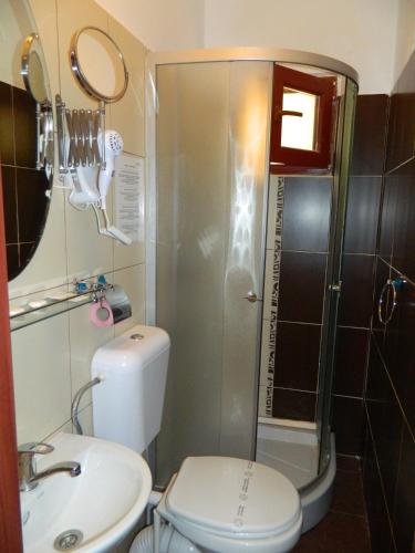 Hostel Tripoli - image 6