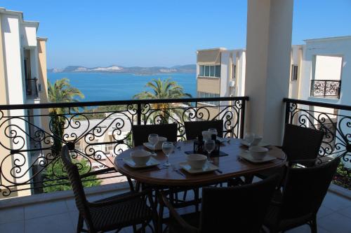  Odek's Seaview Residence Gulluk in Güllük