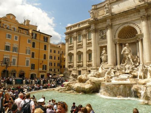 Aida Trevi Fountain Rome, Rom