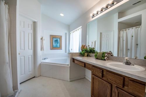 359 Langham Drive Villa #44514 Villa - image 6