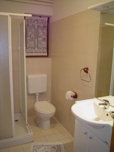 Guest House Jole - image 6