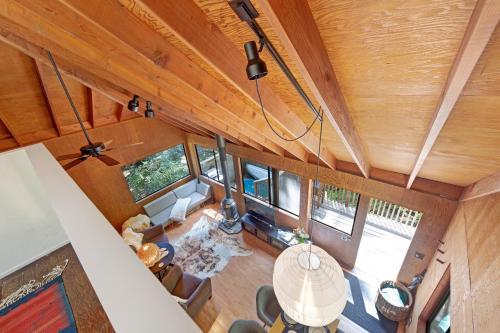 Cabin 55 - image 3