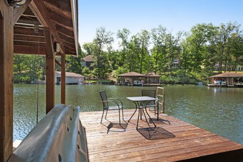 Lake Daze - image 5