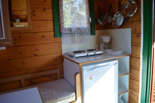 2 twin beds