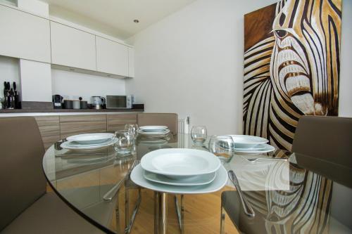 Picture of Orion Marina Sea View