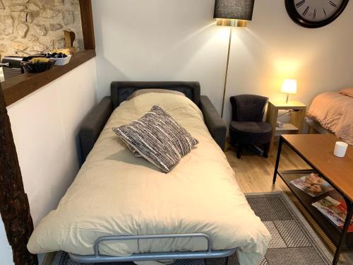 Lovely studio heart of Le Marais - main image