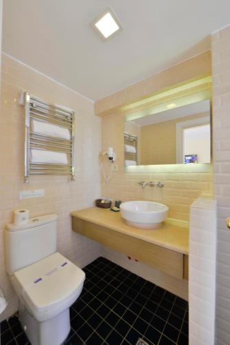 Triple Room image 1