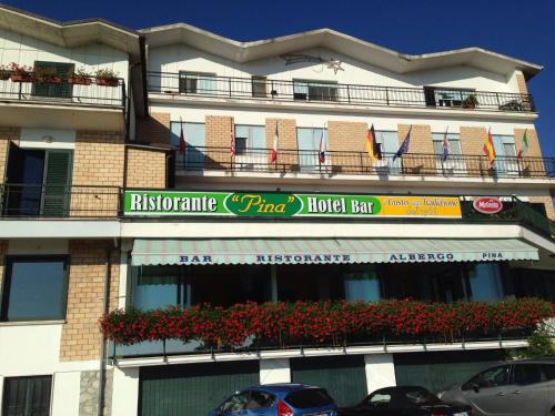 Entrance, Hotel Pina Ristorante in Isola Del Gran Sasso