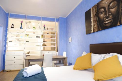 The Blue Strawberry House in San Giovanni Roma, Rom (Foto 8)