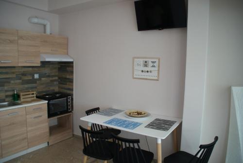 The Victoria Square Apartments 4