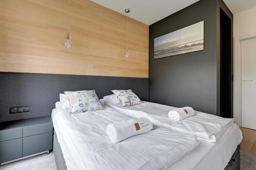 Two-Bedroom Apartment image 7