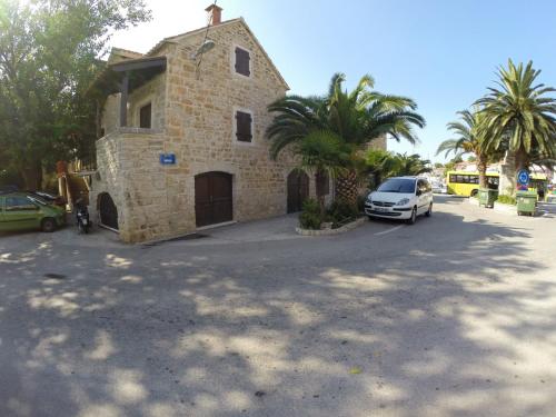  Stomorska Bay Studio Apartments in Stomorska