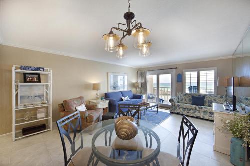 Holiday Surf & Racquet Club 316 - image 3