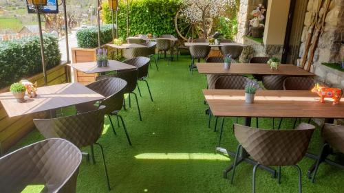 Ресторант, Hotel l'Escapade in Beuil