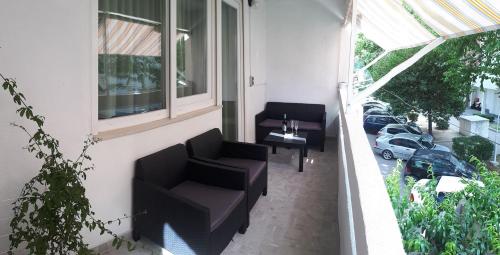  Apartment Gaia  Dugi Rat, Unterkunft in Dugi Rat