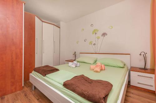 Apartment image 2