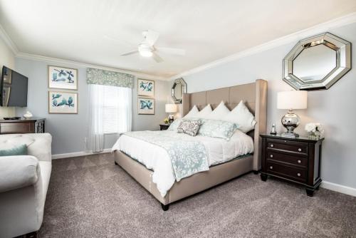 4755 King Castle Circle Villa #221613 Villa - main image