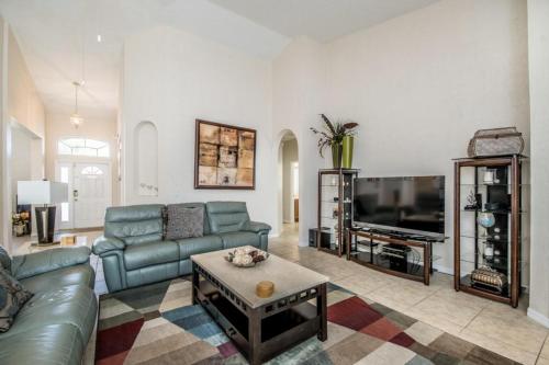 351 Birkdale Street Villa #221585 Villa - image 2