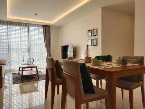 Circle Rein 88/71+Bangkok-Asok+3double beds+76m2+4max Circle Rein 88/71+Bangkok-Asok+3double beds+76m2+4max