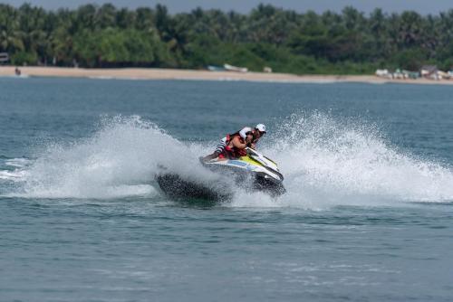 Amaya Beach Passikudah