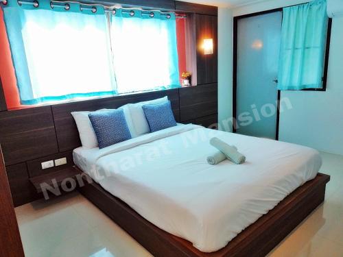 Nontharat Mansion – Nonthaburi, NY