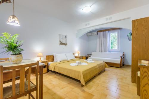 Pension Ioanna in Milos Island