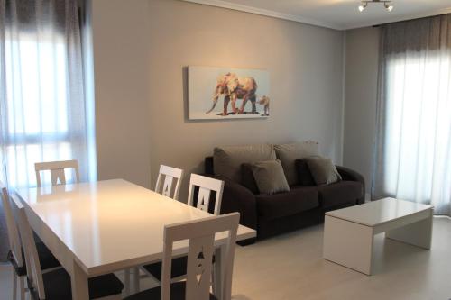  Apartment Los Olivos Alto Standing in 43840 La Pineda