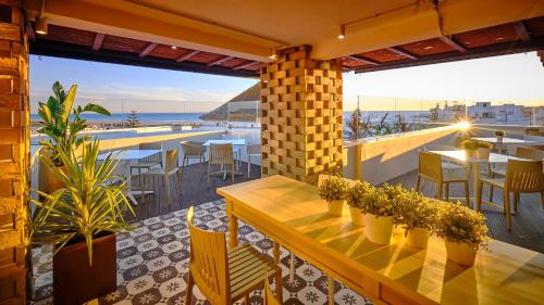 . Hostal Campito
