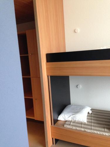 Bunk Bed in Mixed Dormitory Room