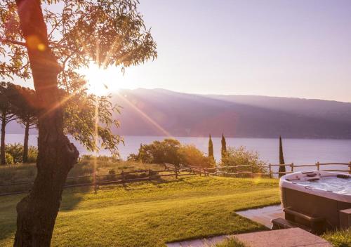 205292961 Boutique Hotel Villa Sostaga