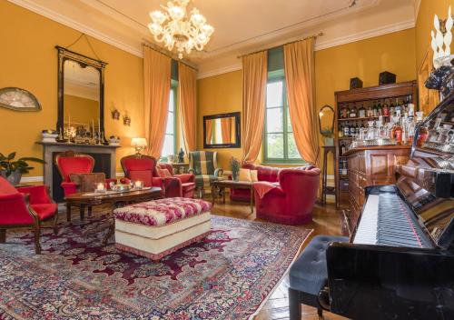 205293862 Boutique Hotel Villa Sostaga