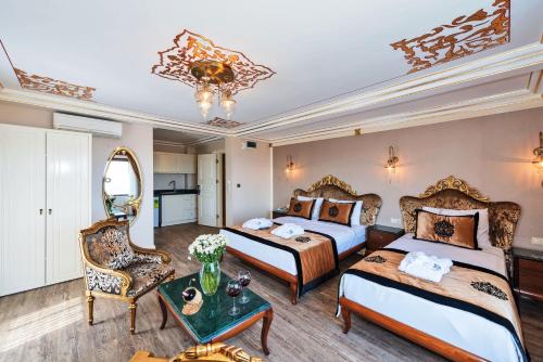 Byzantium Hotel