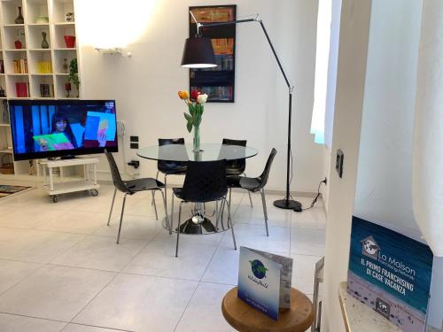 House Sarzano by Holiday World, Genova