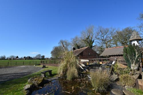 Oak tree stables cottage, Birmingham (zdjęcie 10)