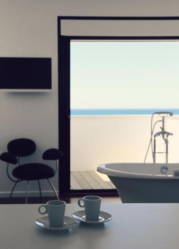 Premium Room with Balcony image 3