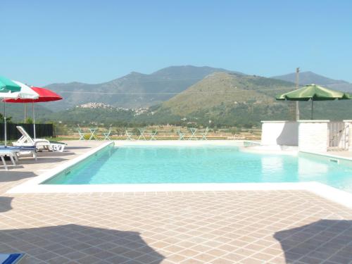 Swimming pool, B & B AECOLIBRIUM in Pastena