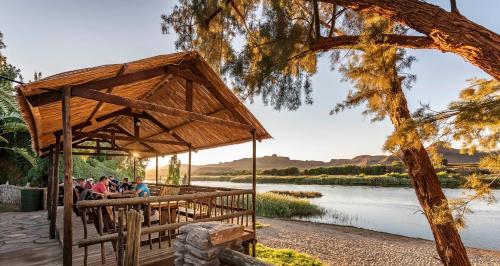 Orange River Rafting Lodge Vioolsdrif