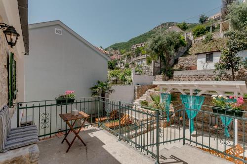 Conborgo Apartments in Denovici