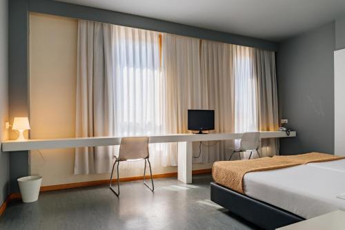 Basic Braga by Axis
