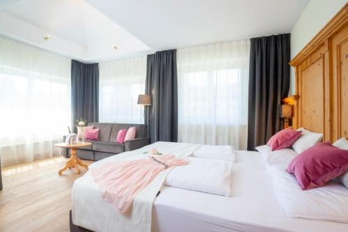 Junior Suite with Balcony