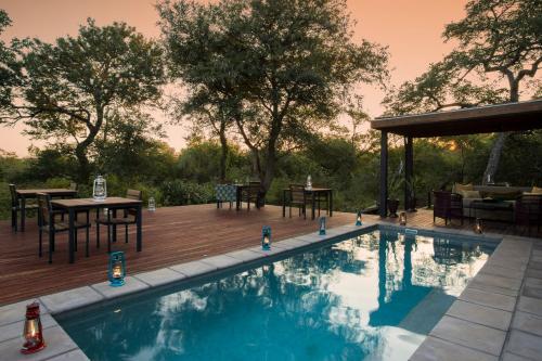 Moya Safari Villa