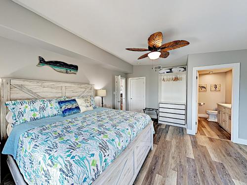 New Listing! Beachside Home With Gulf Views & Deck Home - main image